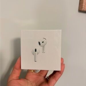 Apple White Wireless Earbuds